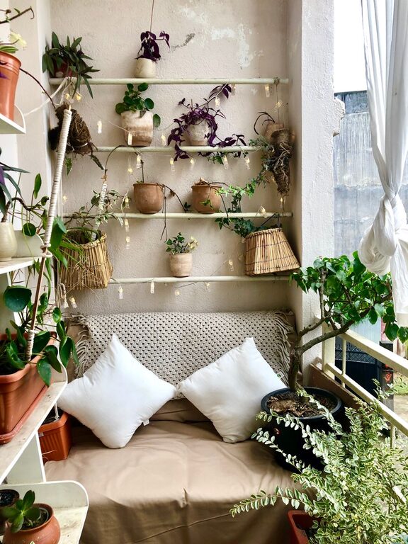 How to Make a Small Balcony Feel Cozy
